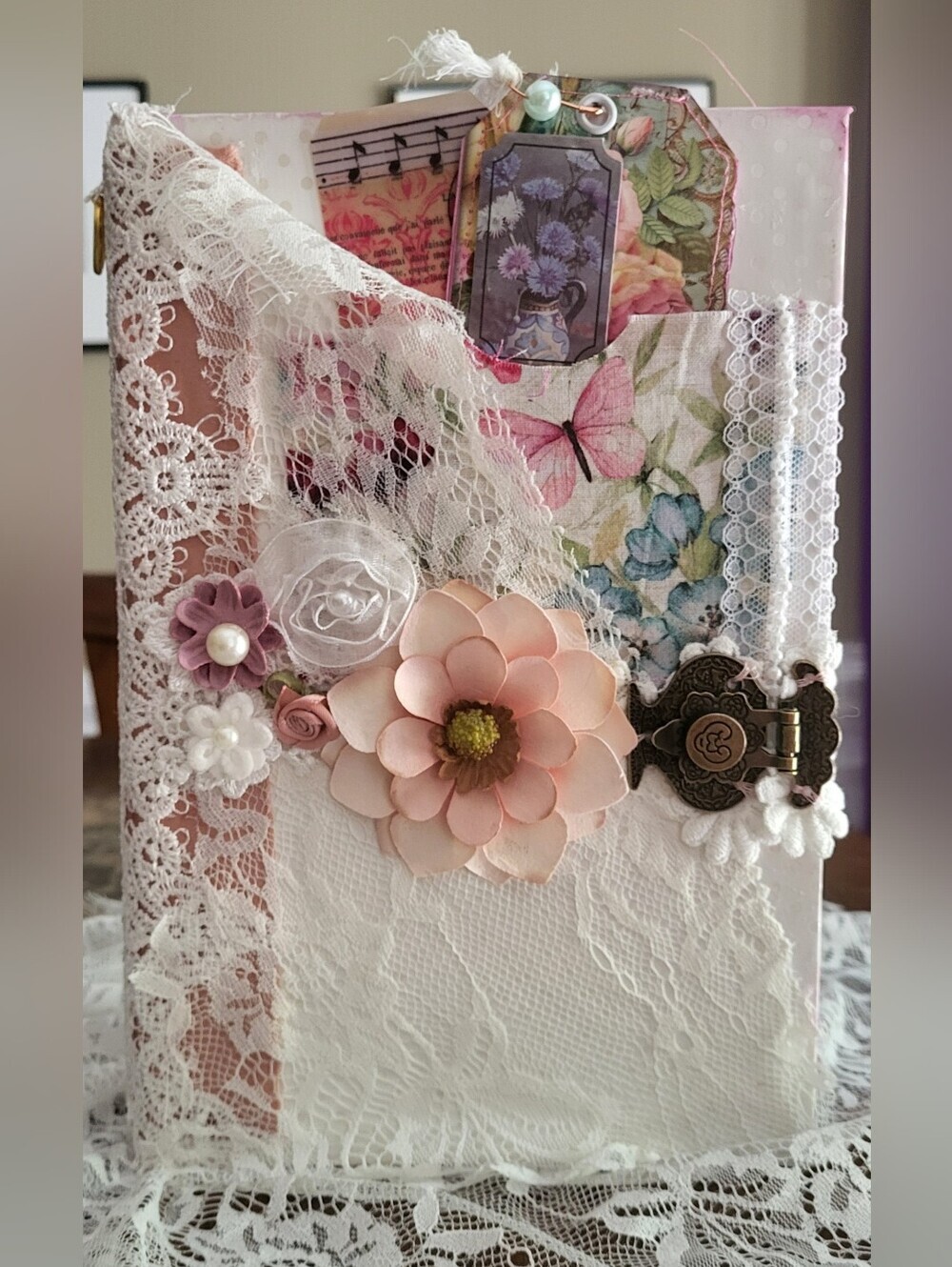 Shabby Chic Love/Wedding Junk Journal